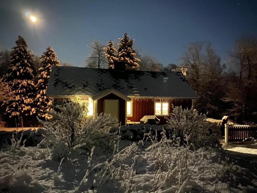Mysig Stuga Naera Aestad Vingard & Spa Exteriér fotografie